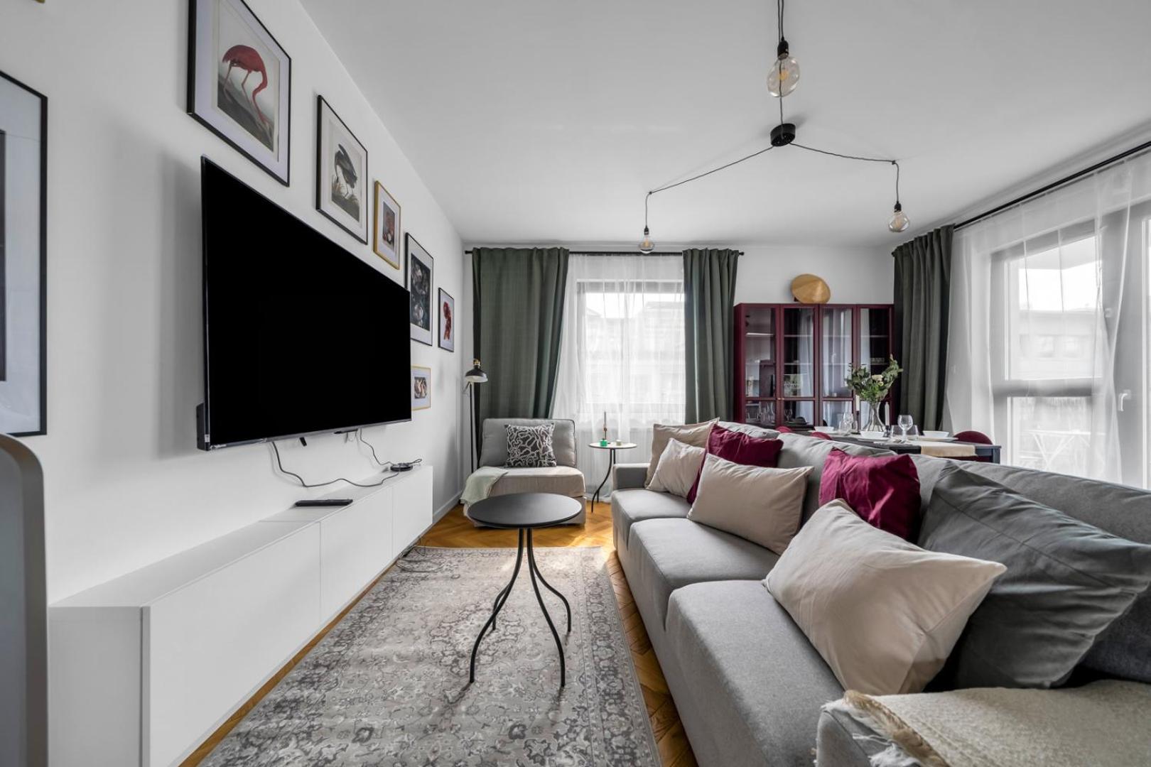 Skierniewicka Apt - Parking, Workspace, Balcony - By Rentujemy Varsóvia Exterior foto