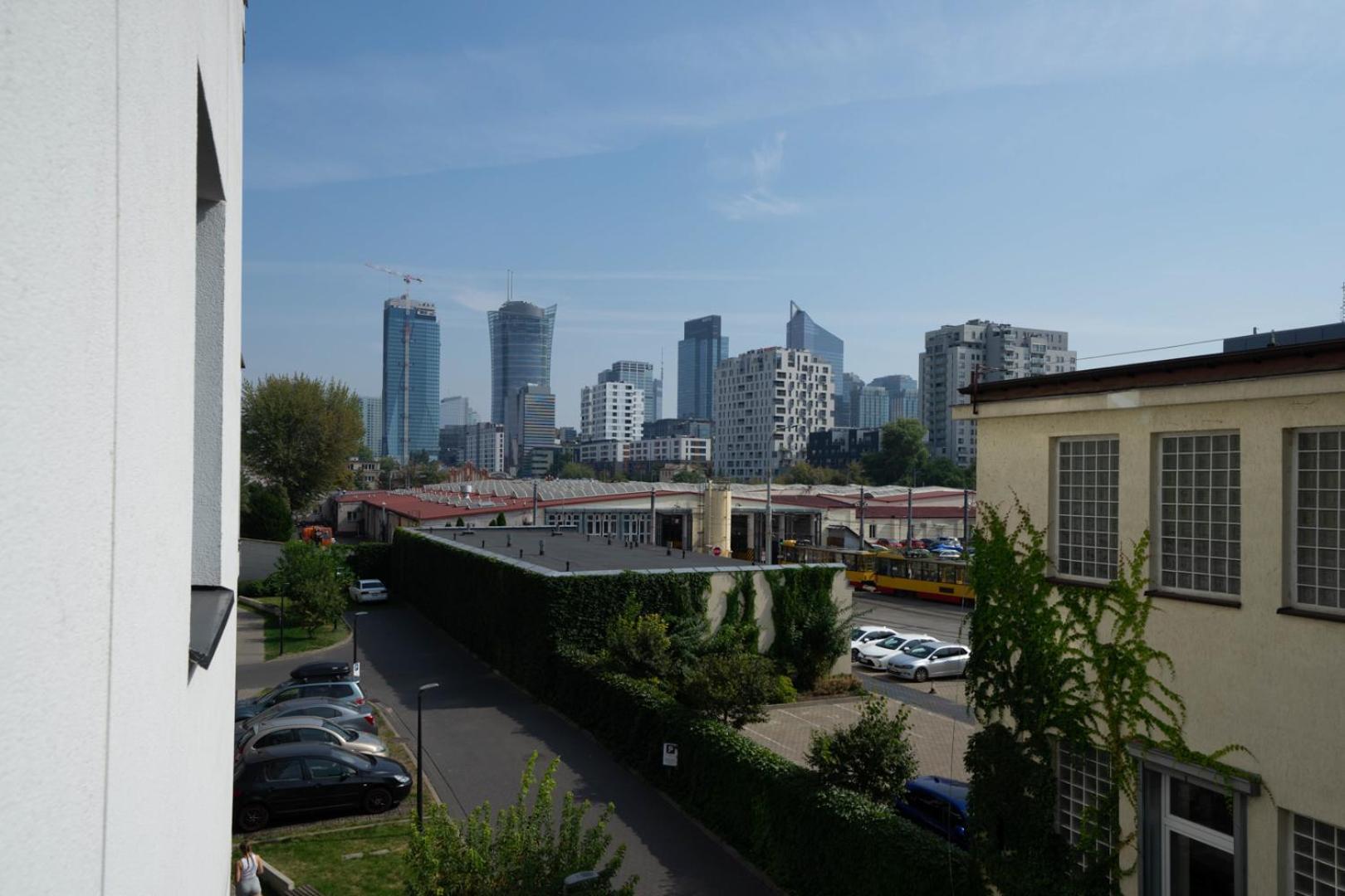 Skierniewicka Apt - Parking, Workspace, Balcony - By Rentujemy Varsóvia Exterior foto