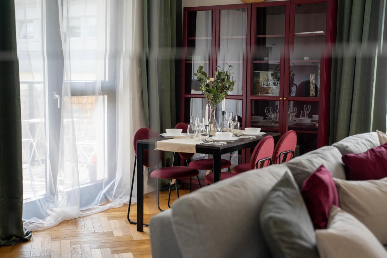 Skierniewicka Apt - Parking, Workspace, Balcony - By Rentujemy Varsóvia Exterior foto
