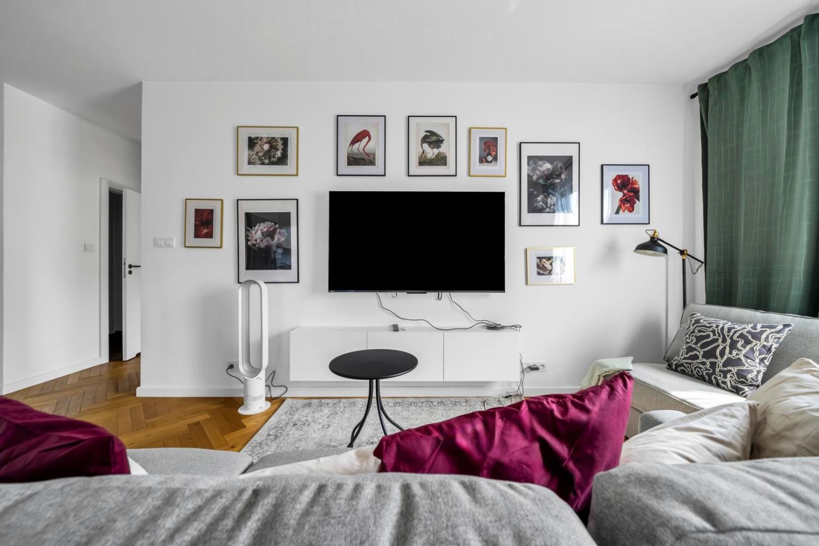 Skierniewicka Apt - Parking, Workspace, Balcony - By Rentujemy Varsóvia Exterior foto