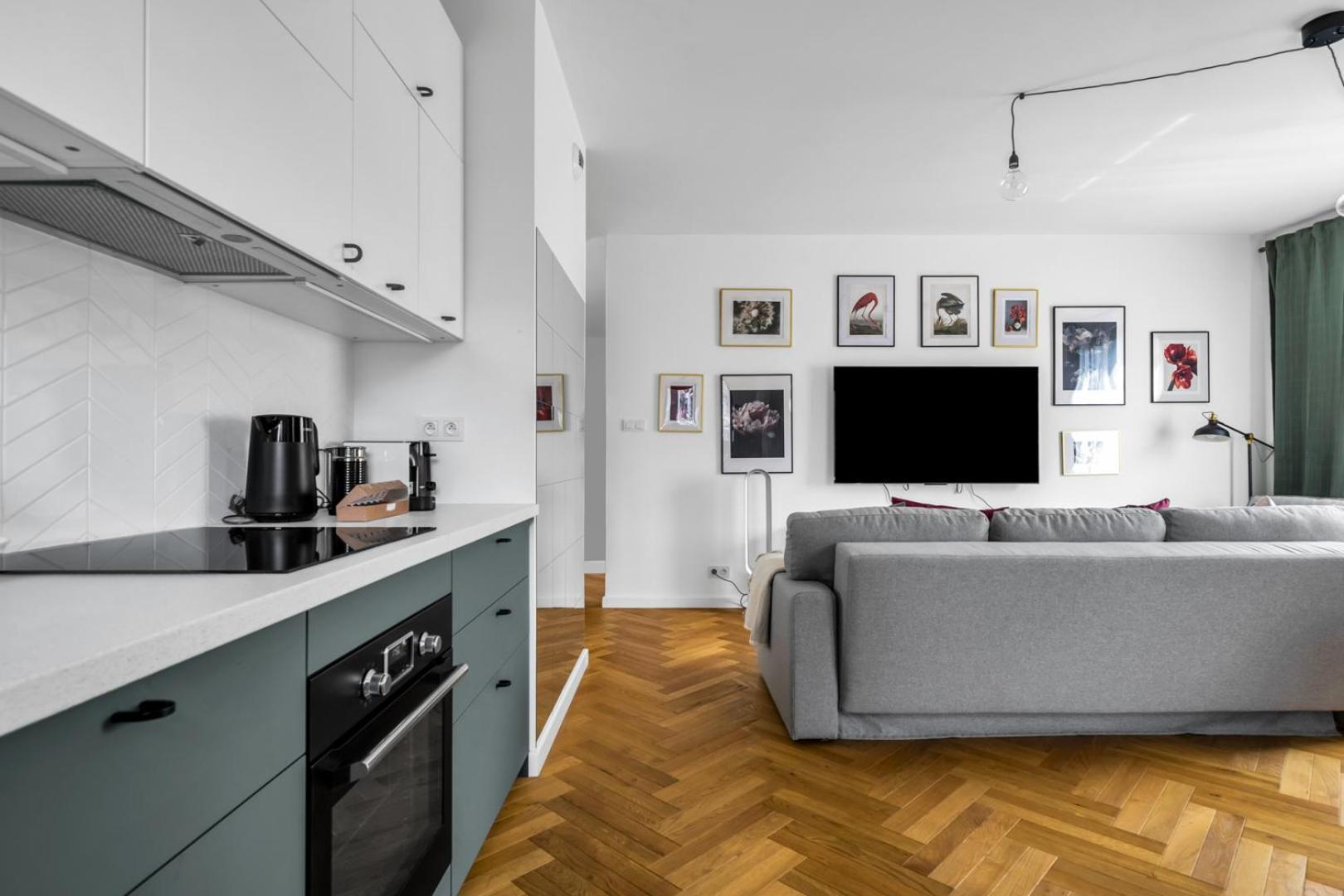 Skierniewicka Apt - Parking, Workspace, Balcony - By Rentujemy Varsóvia Exterior foto